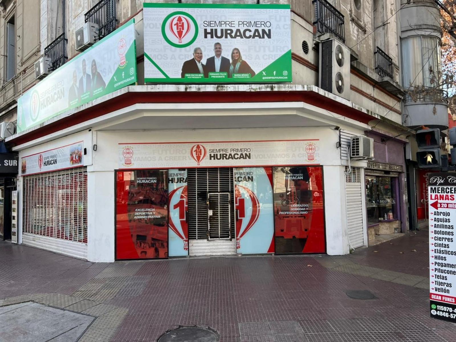 Excelente Local Comercial a la venta en Parque Patricios - 1