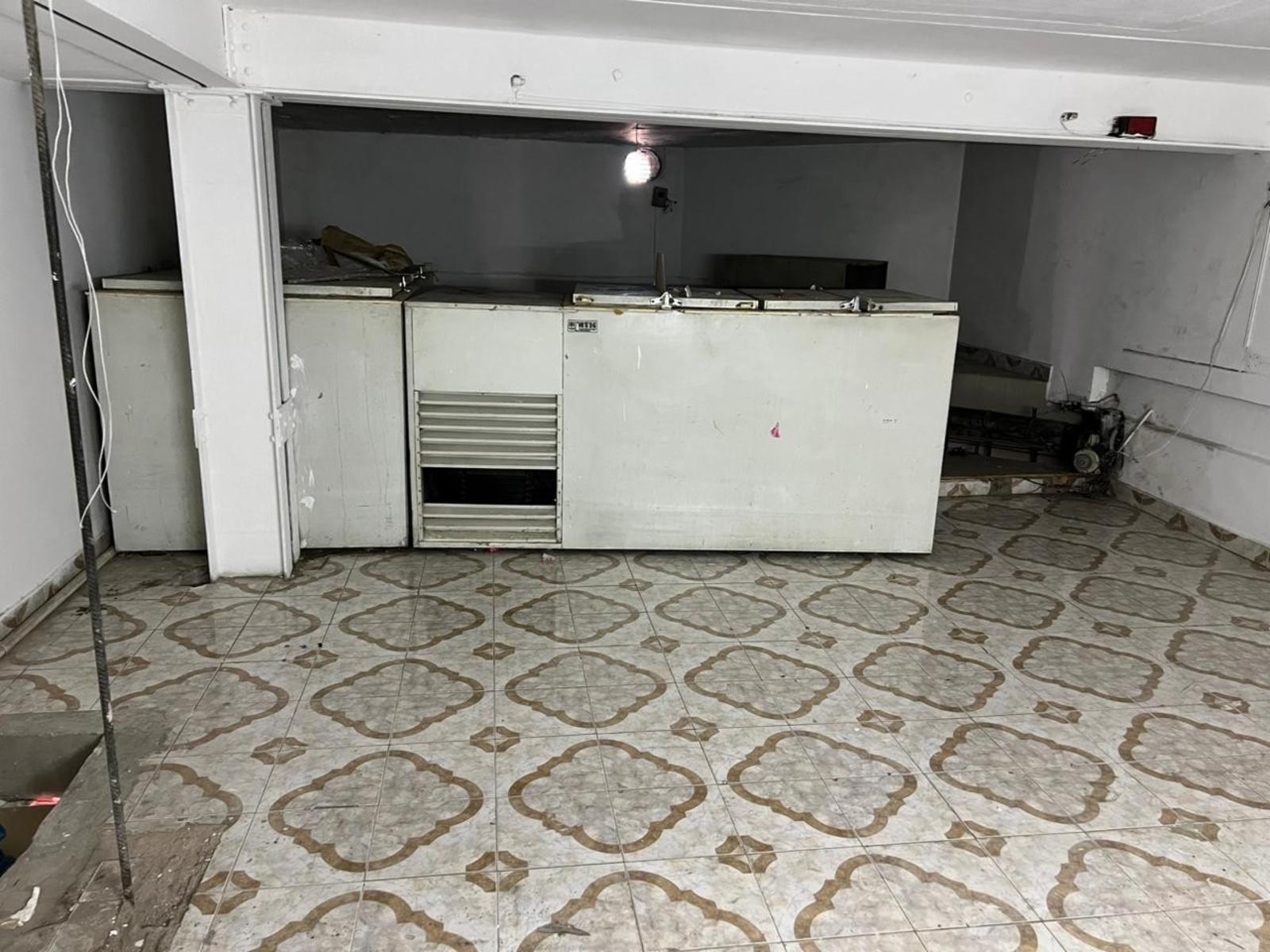 Excelente Local Comercial a la venta en Parque Patricios - 7