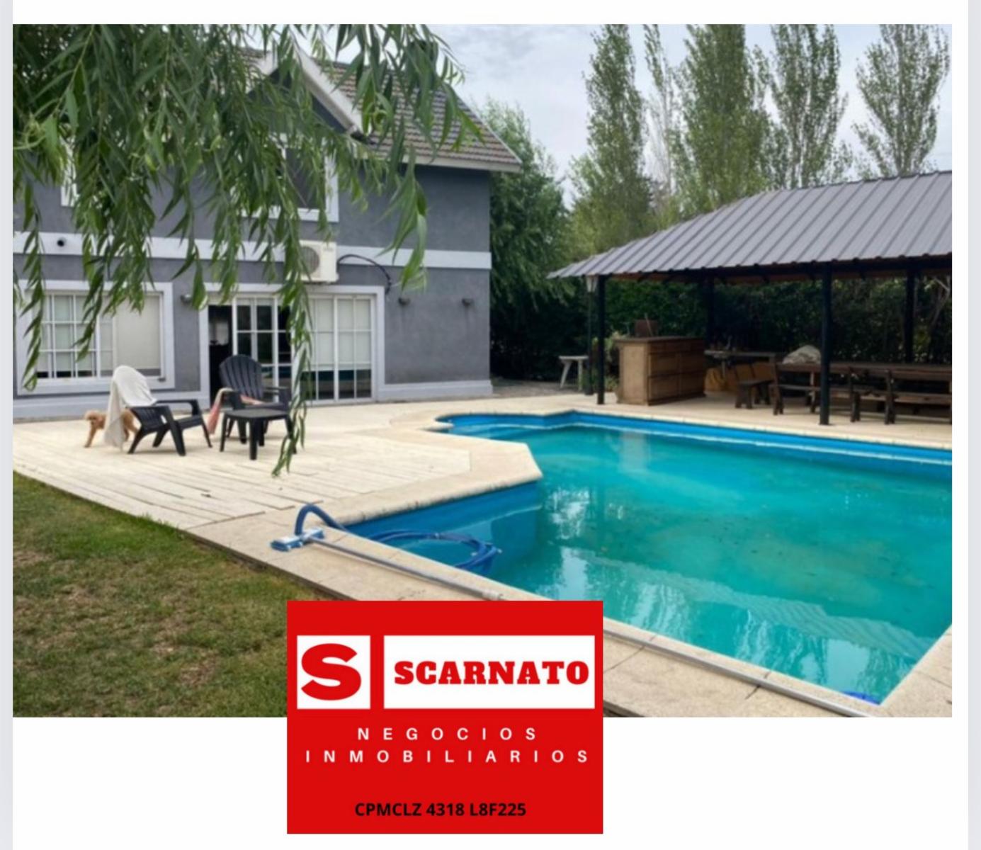 Venta de casa en Echeverría del lago - Canning