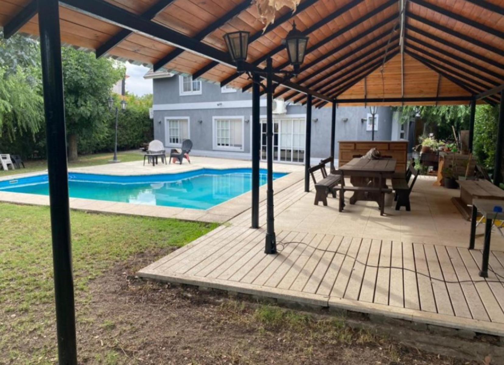 Venta de casa en Echeverría del lago - Canning — foto 4