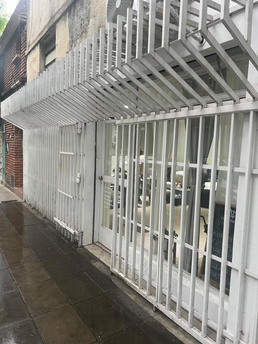 Excelente Local Comercial a la Venta en Parque Patricios - 8