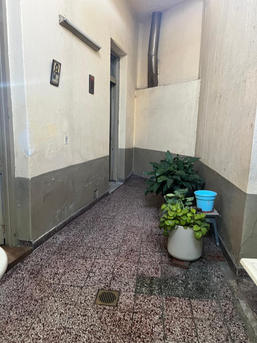 Venta local con vivienda - 6