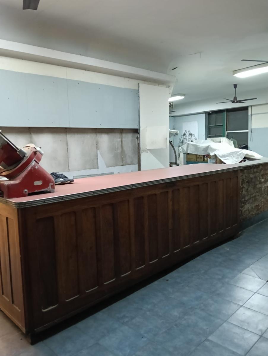 Venta local con vivienda - 10