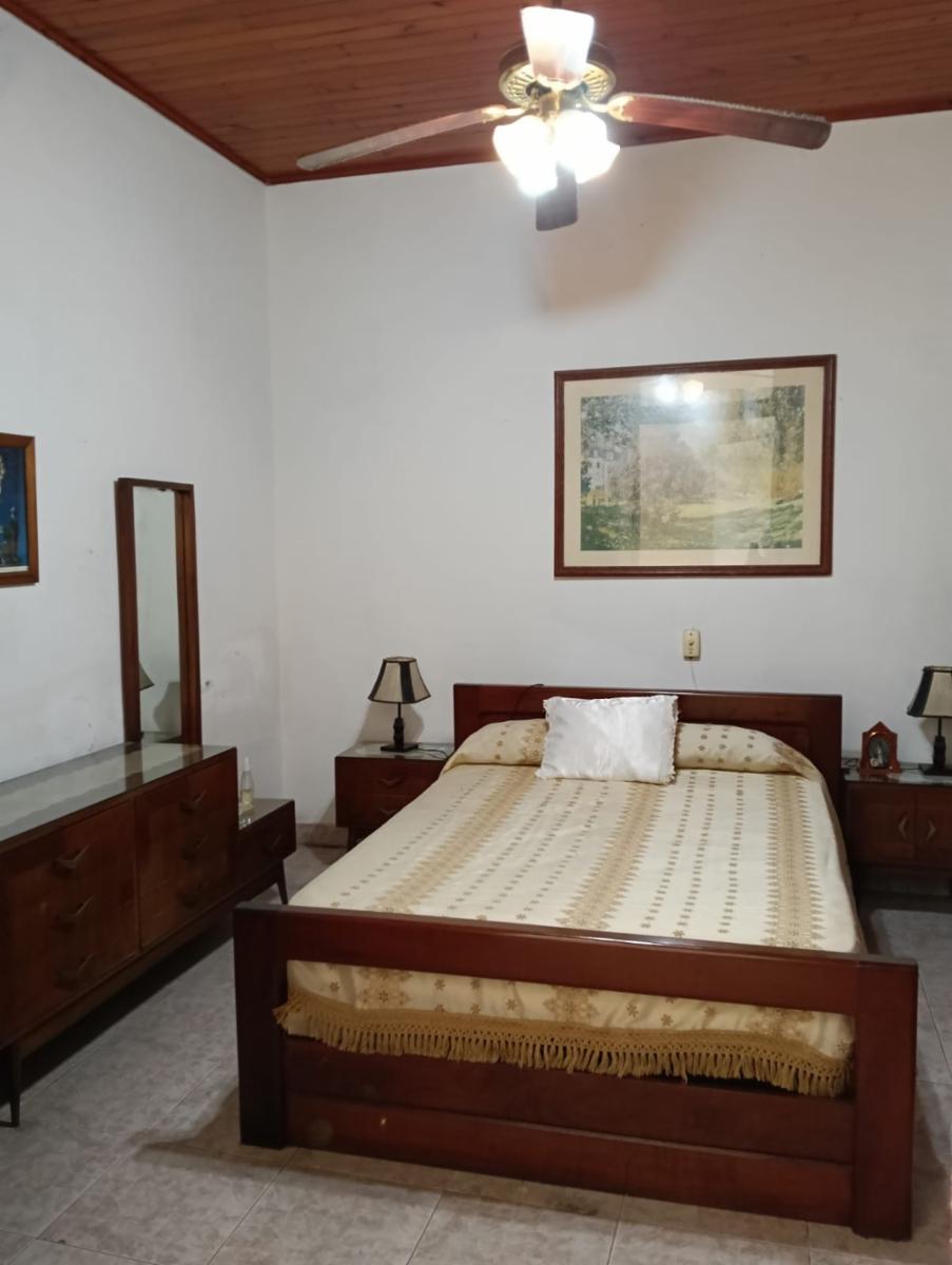 Venta local con vivienda - 20