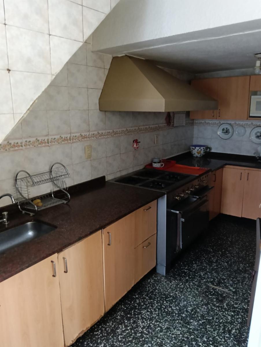 Venta local con vivienda - 30