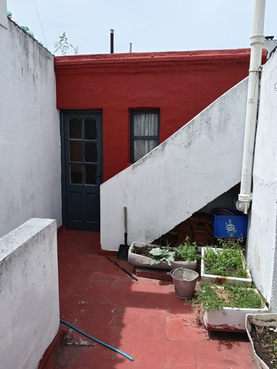Venta local con vivienda - 34