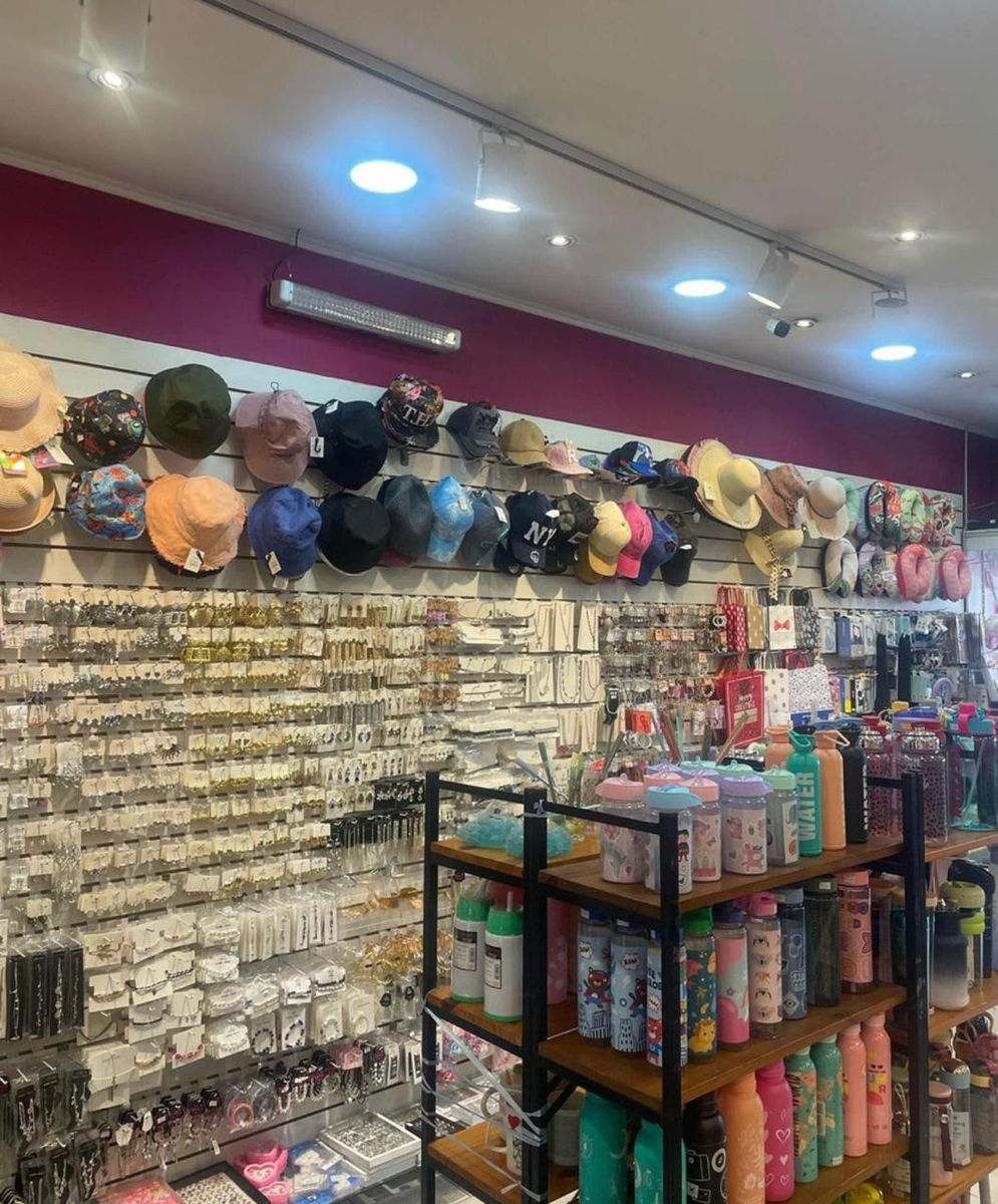 Excelente local a la Venta En Parque Patricios - 8
