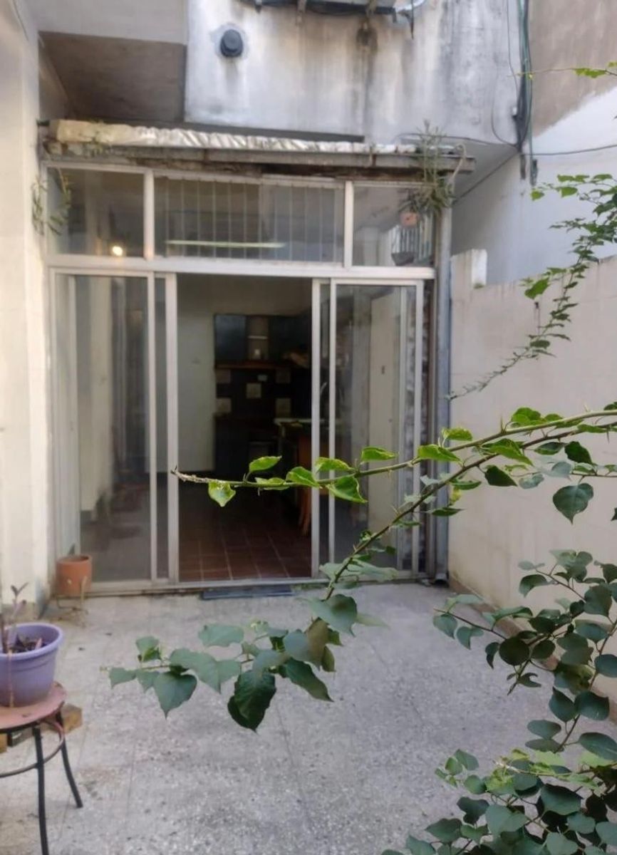 PH 4 Ambientes con Patio en Planta Baja