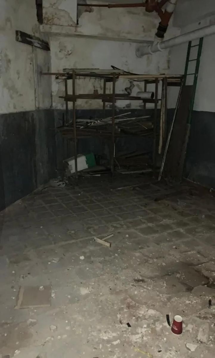 Excelente Local a la Venta en Barrio Norte - 11