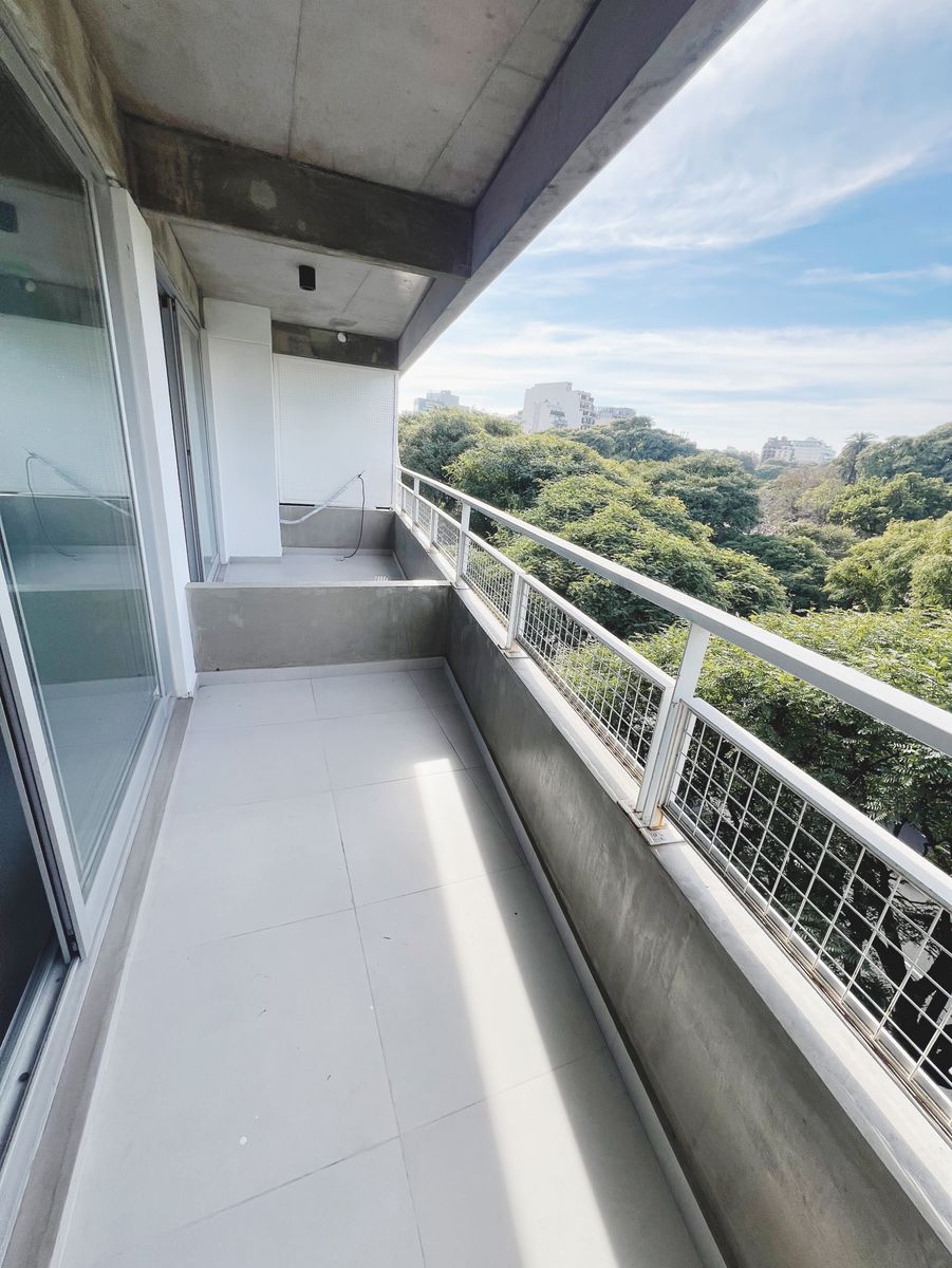 Venta 2 ambientes . Al frente con balcón. 69 m2 — foto 10