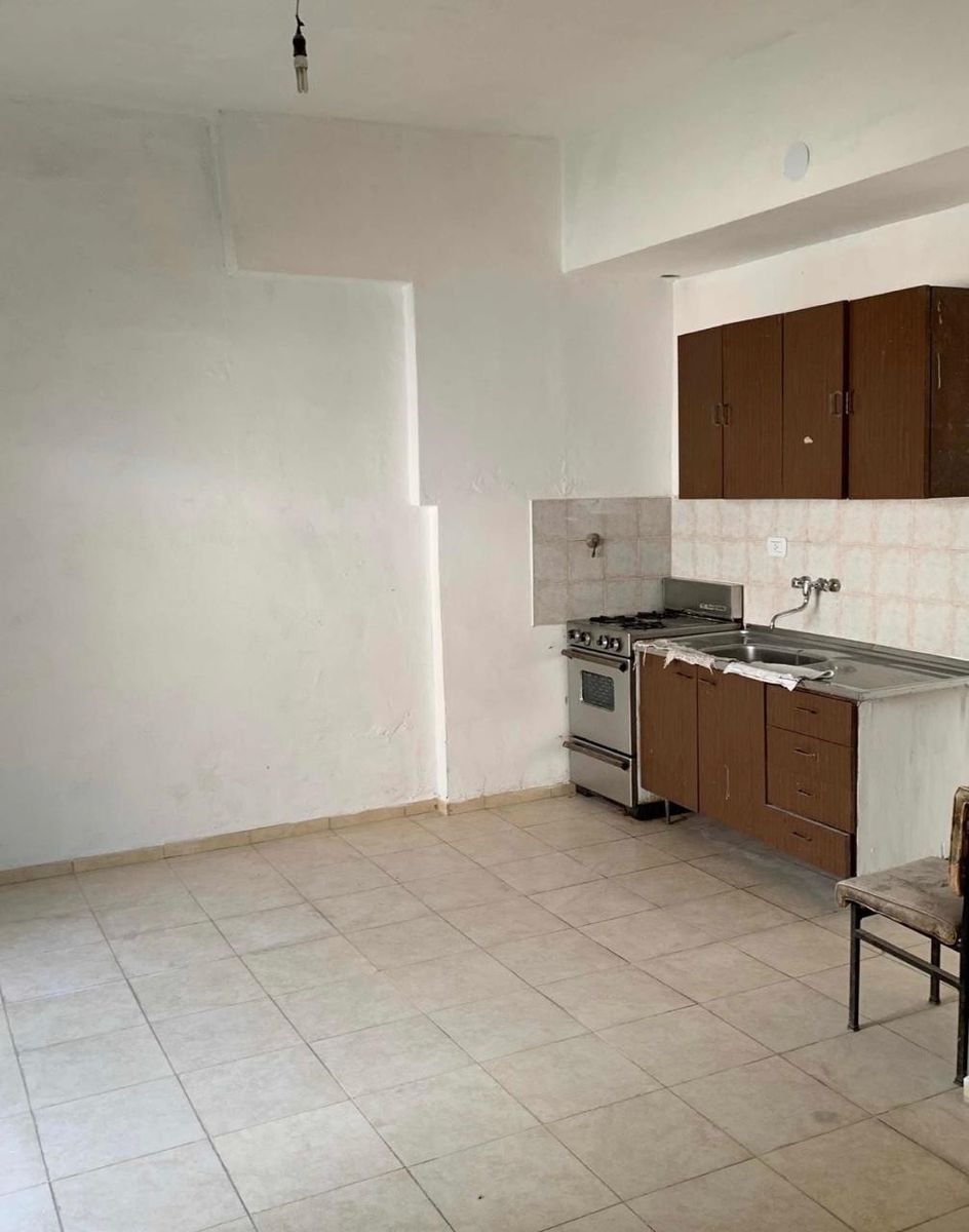 Hermoso PH 3 Ambientes en Planta Baja con Patio y Jardin -Apto Credito — foto 4