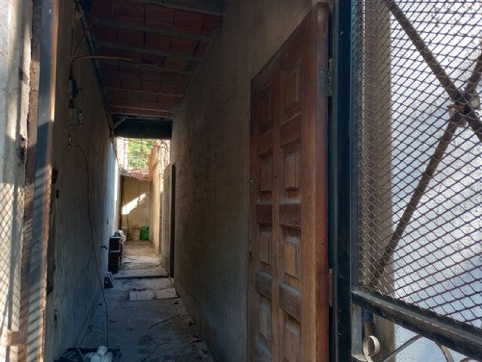 Venta casa en lote de propio 9x40. Refaccionar — foto 5