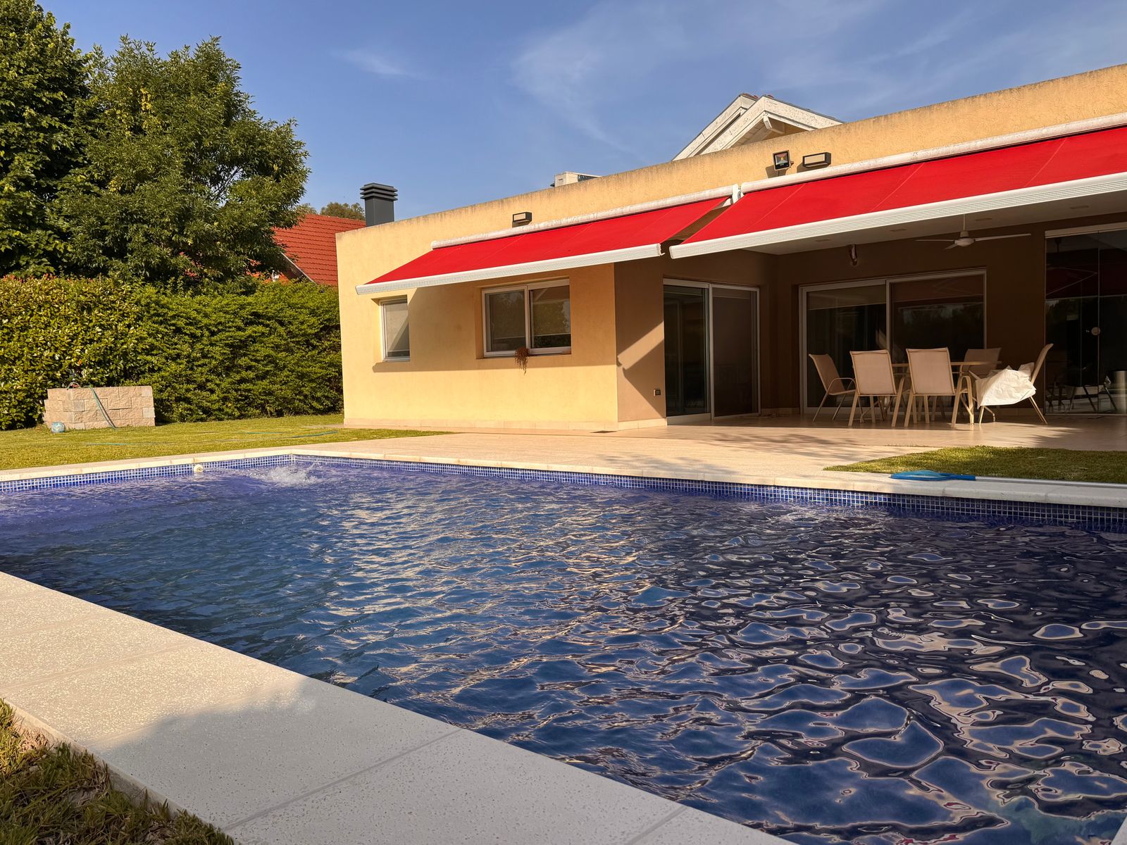 VENTA DE CASA ECHEVERRIA DEL LAGO CANNING