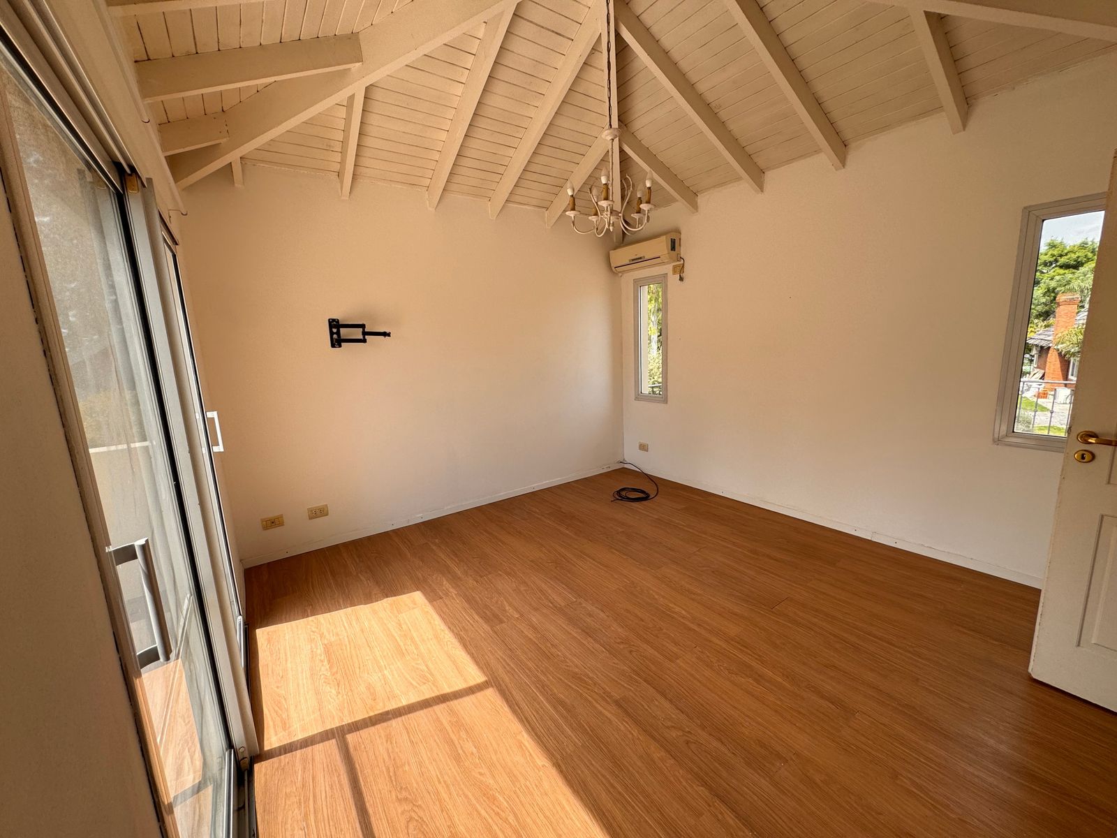 VENTA DE CASA ECHEVERRIA DEL LAGO- CANNING — foto 11