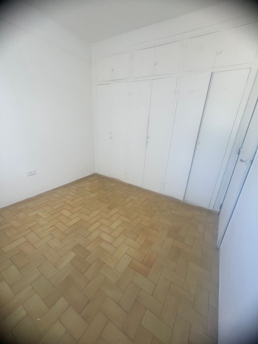 Venta depto 2 amb, frente a estación de subte linea &quotH&quot — foto 5