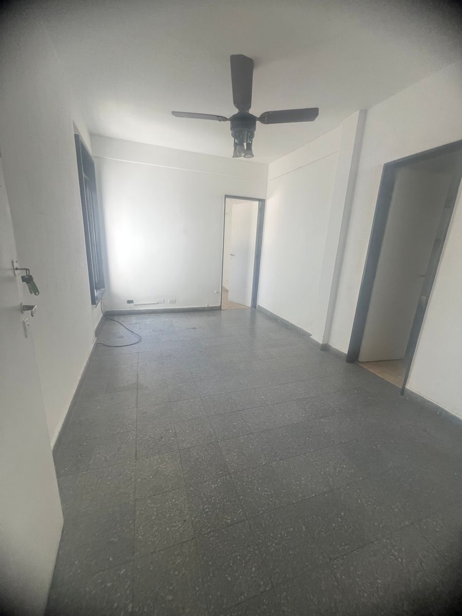 Venta depto 2 amb, frente a estación de subte linea &quotH&quot — foto 7