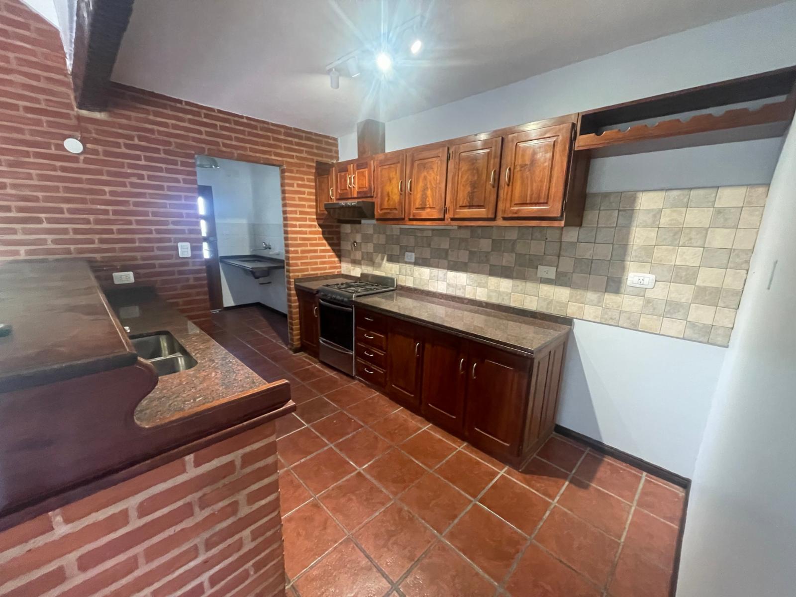 Venta de casa en Echeverría del lago de 4 amb, con piscina- Canning — foto 7