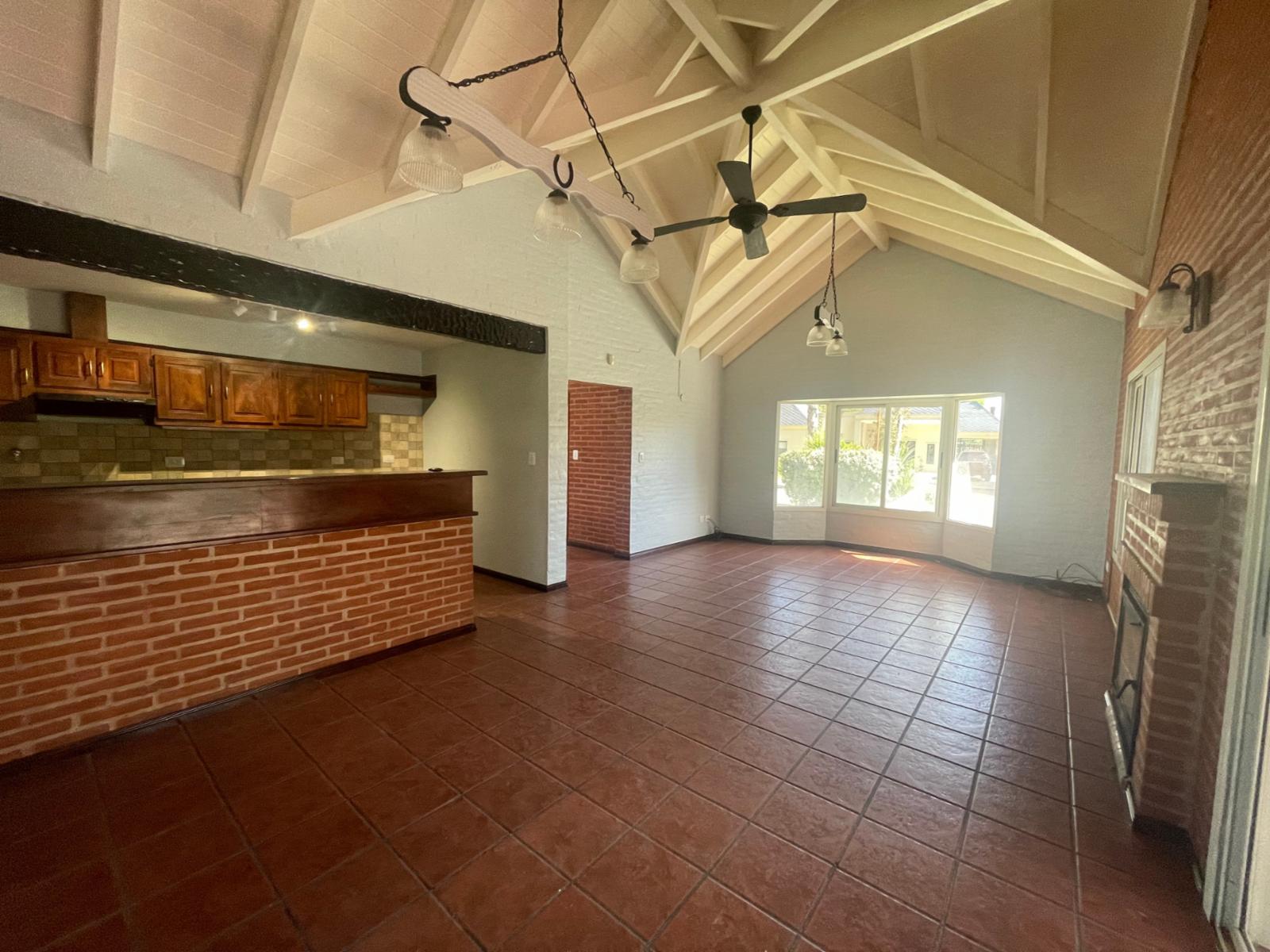 Venta de casa en Echeverría del lago de 4 amb, con piscina- Canning — foto 12