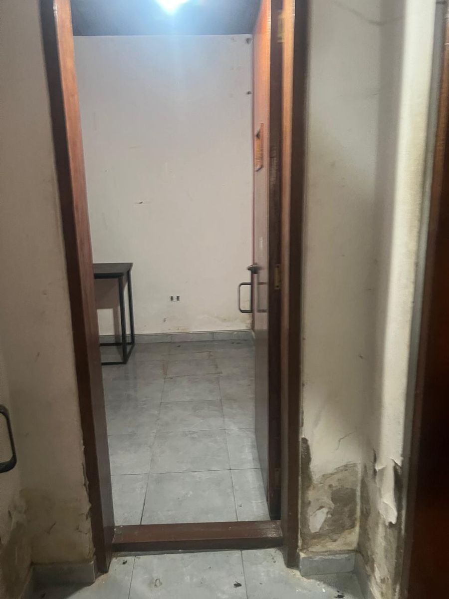 Venta Casa A Reciclar 5 Ambientes en Boedo — foto 11