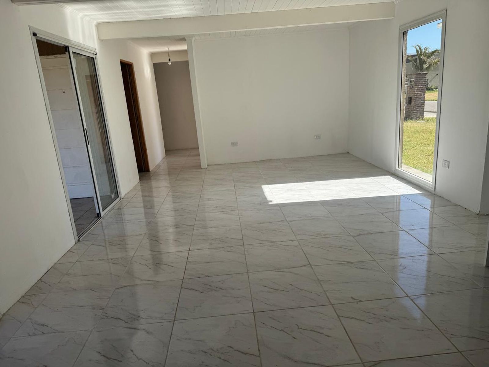 ALQUILER DE CASA EN LAGOS DE CANNING - 5
