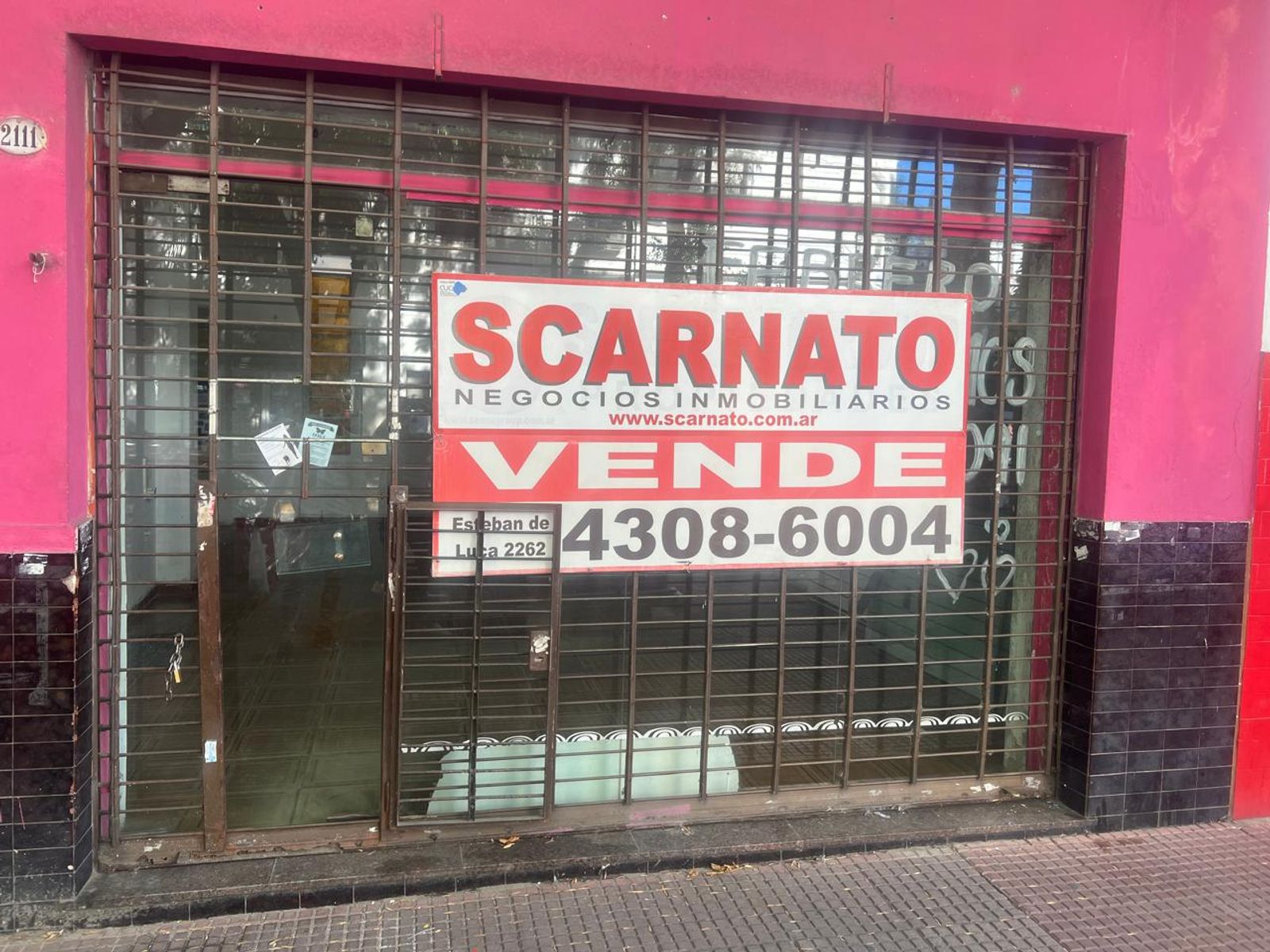 Venta Local Comercial con Vivienda a reciclar - 1
