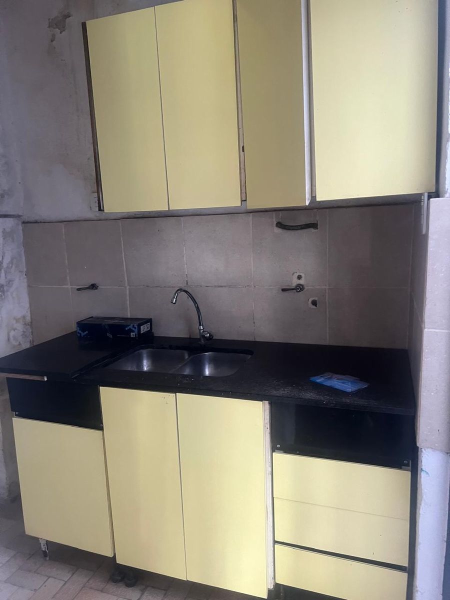 Venta Local Comercial con Vivienda a reciclar - 6