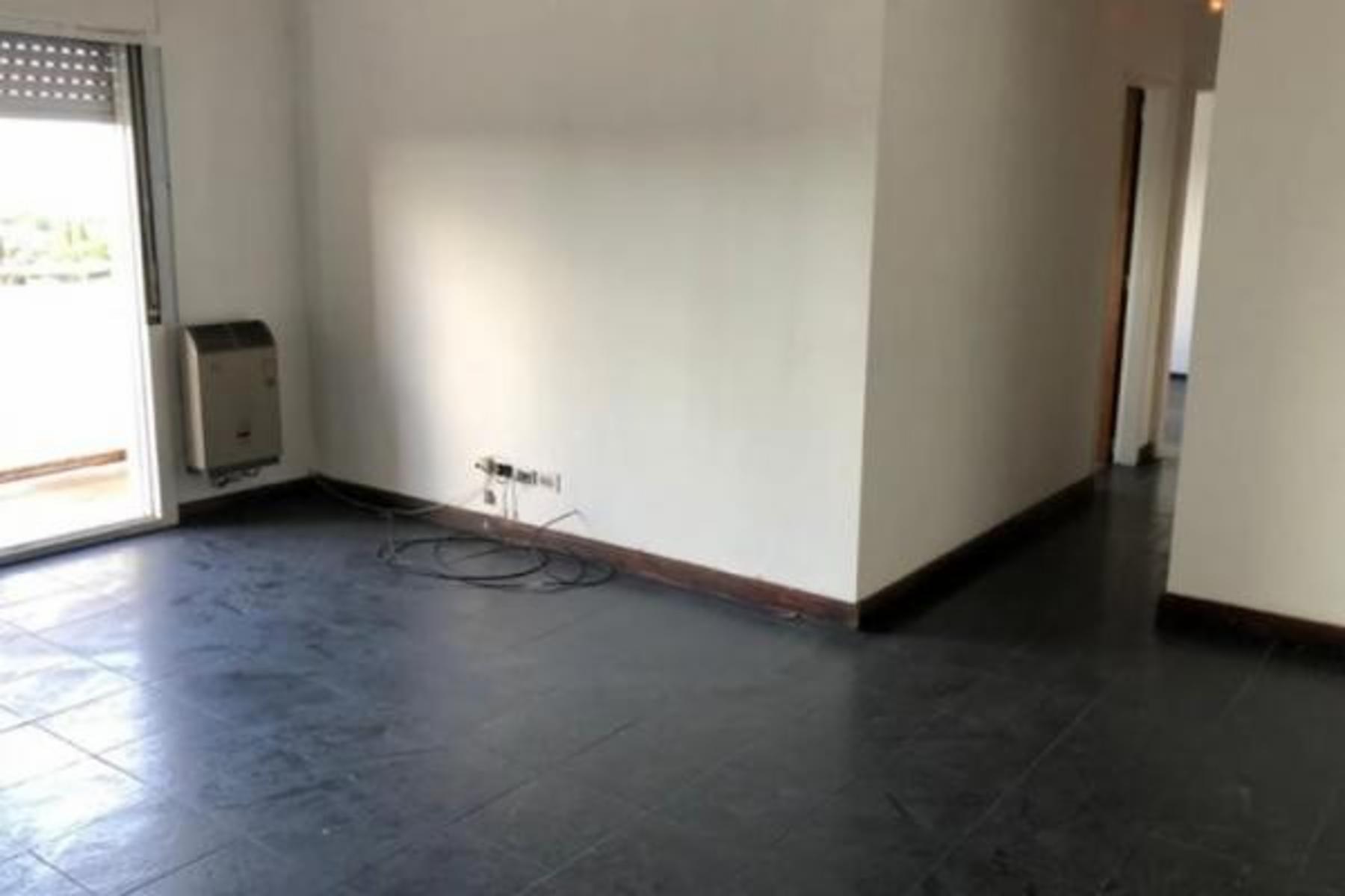 DEPTO. TRES AMBIENTES EN MUÑIZ — foto 4