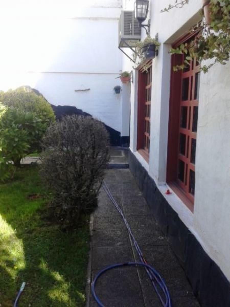En Venta Casa de 3 Dormitorios en Santa Genoveva — foto 5