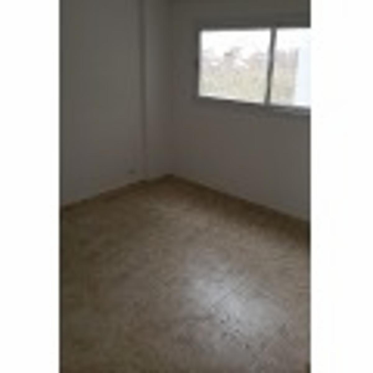 Lindo 2 ambientes al frente con cochera Villa Bosch — foto 7