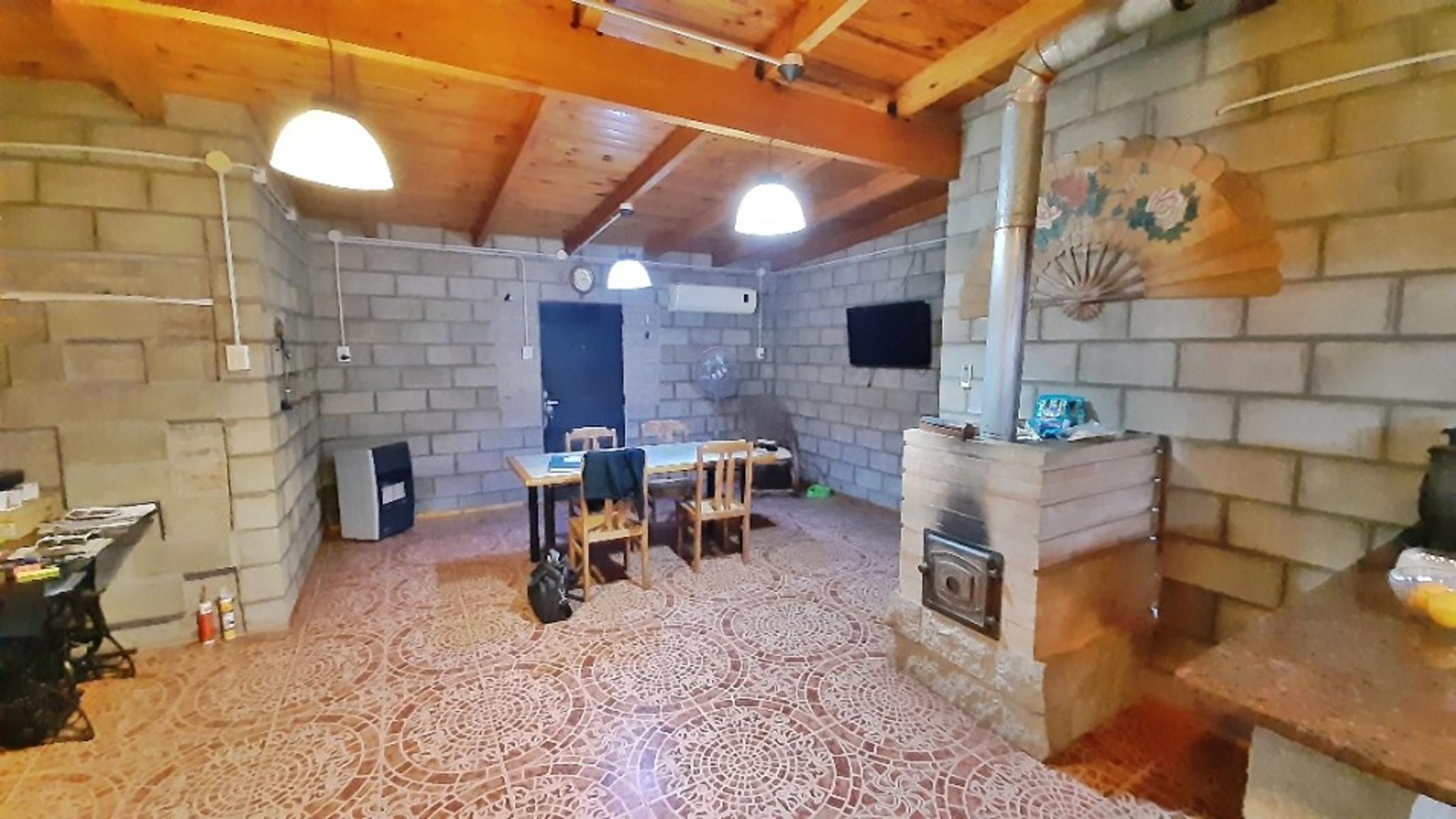 Casa con 2 locales en Coronel Domínguez dentro del pueblo, cerca del campo — foto 13