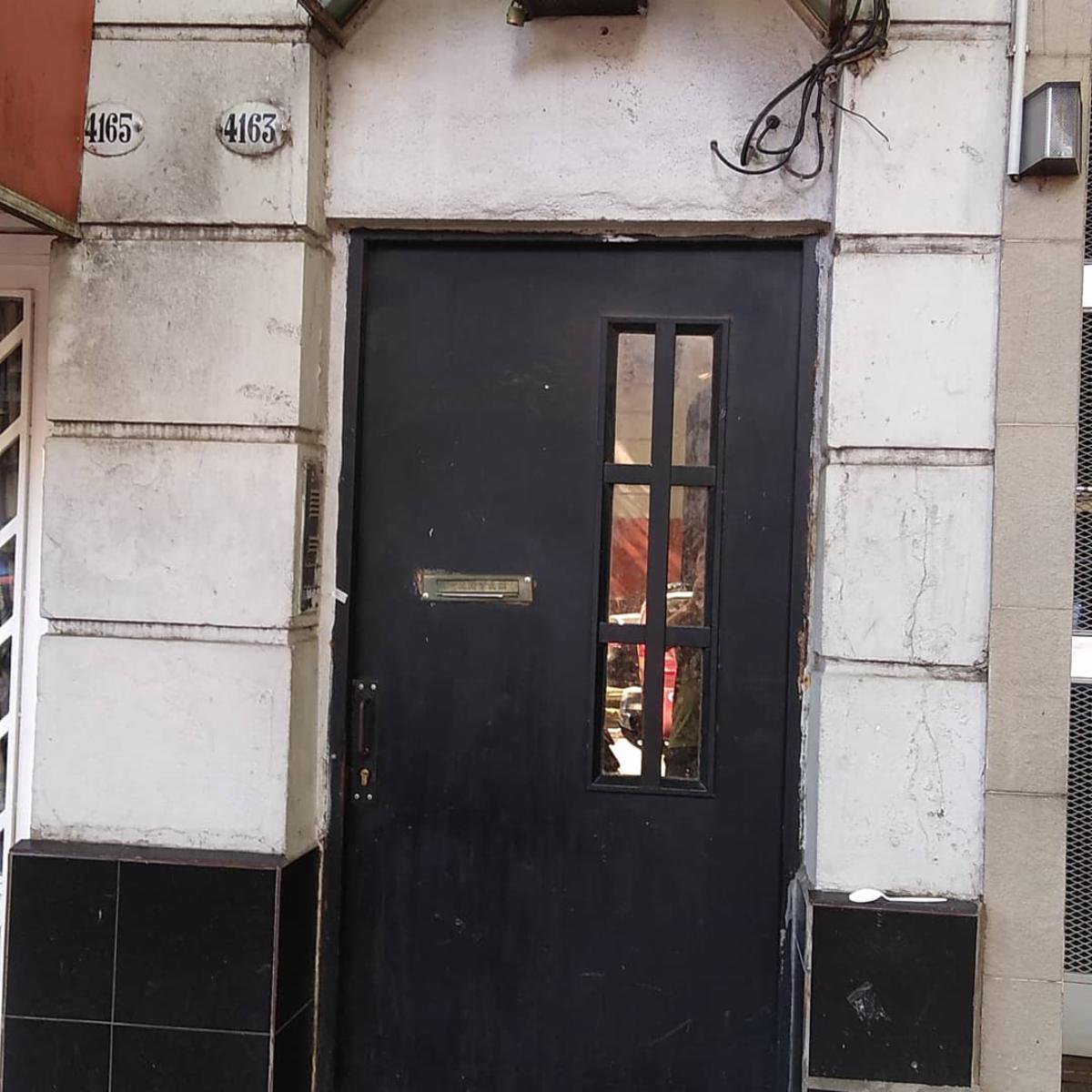 PH 2 Ambientes con altillo y patio a reciclar