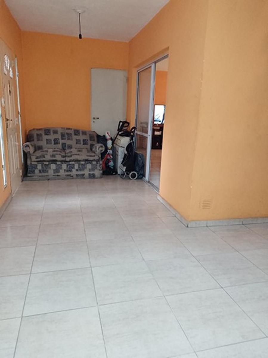 Vendo casa en Barrio Marques de Sobremonte