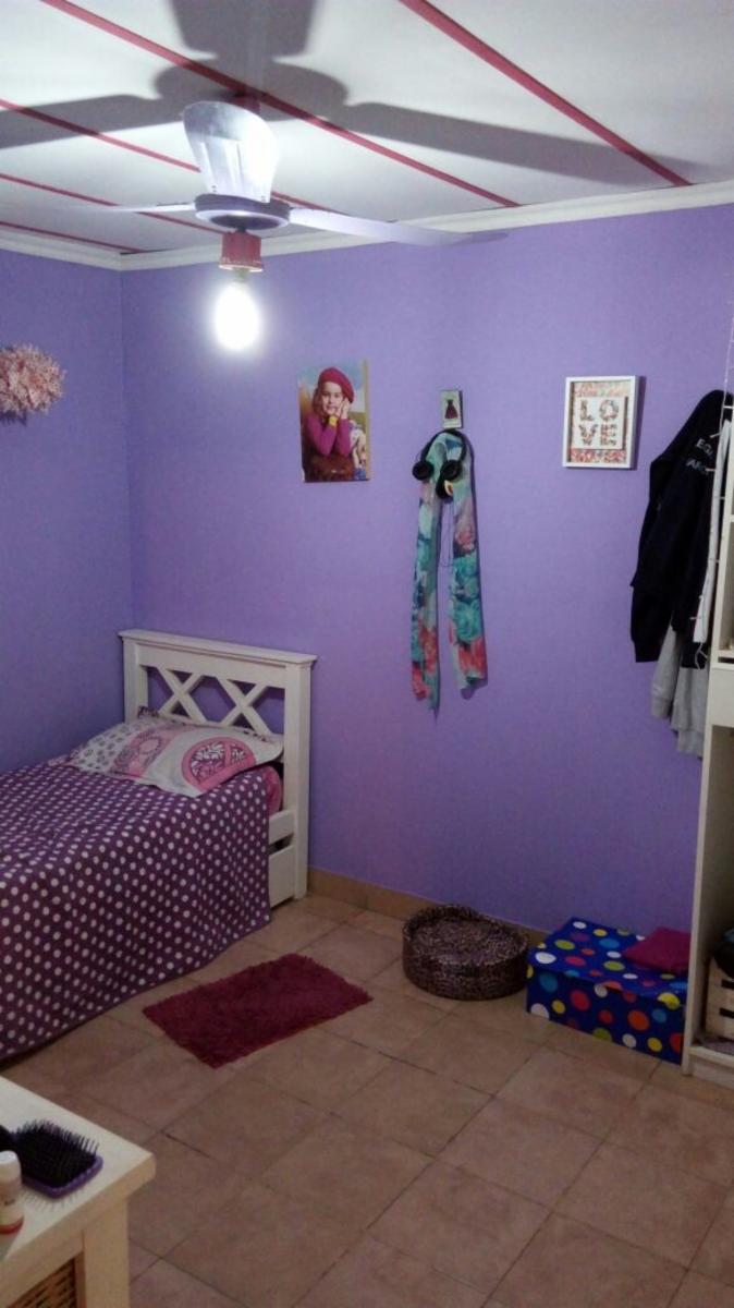 CHALET DOS DORMITORIOS, AMPLIA COCHERA, FONDO LIBRE — foto 6