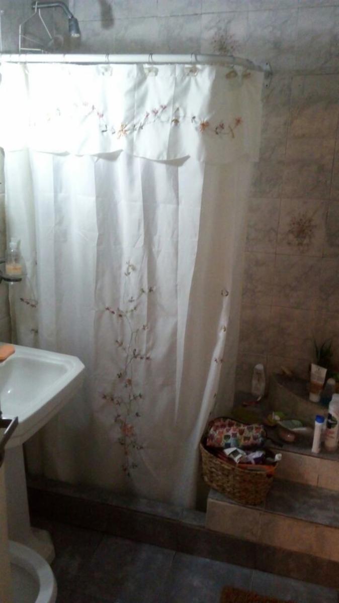 CHALET DOS DORMITORIOS, AMPLIA COCHERA, FONDO LIBRE — foto 9