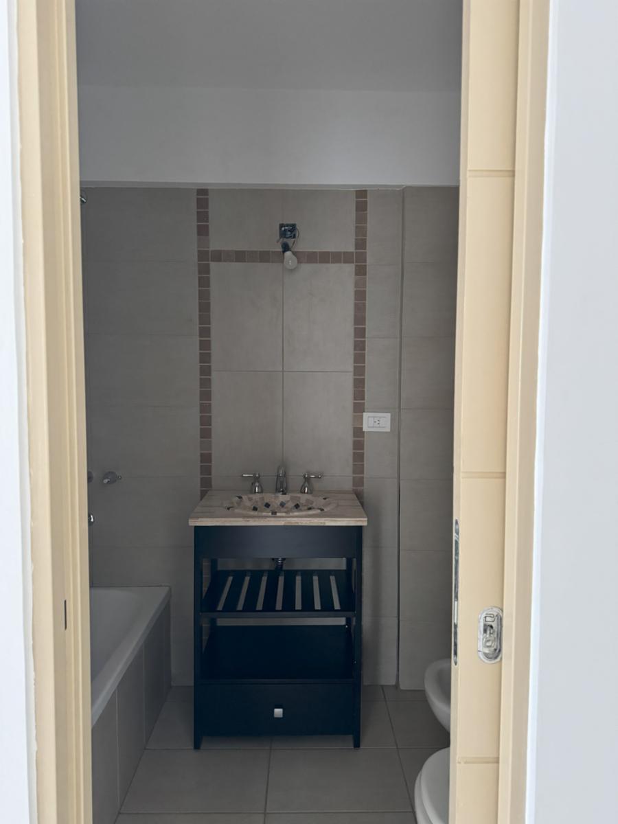 DEPARTAMENTO A ESTRENAR 4 AMBIENTES 2 BAÑOS, 2 COCHERAS CUBIERTAS. — foto 7