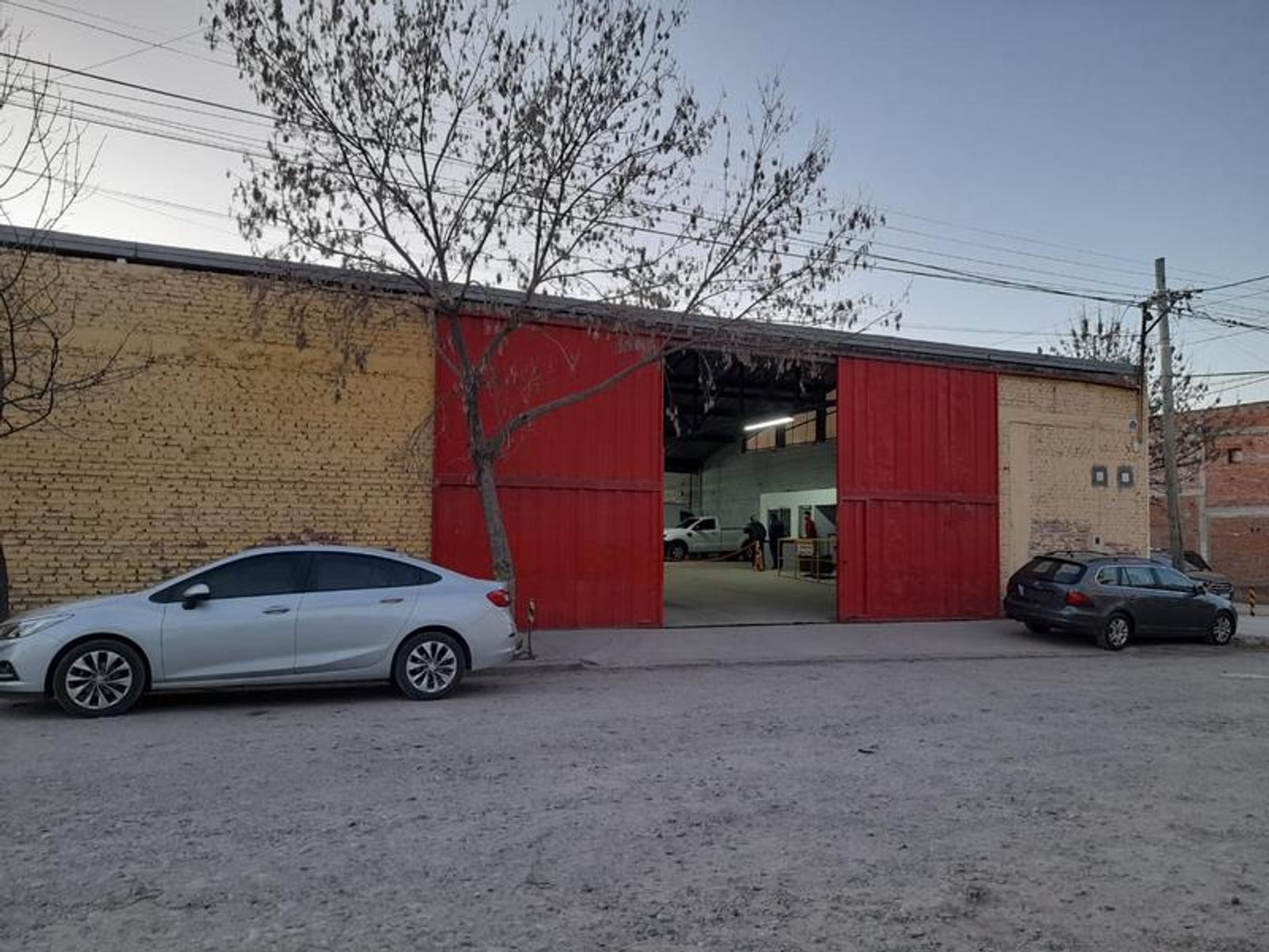 ALQUILO ENORME TINGLADO - ACCESO SUR - 4