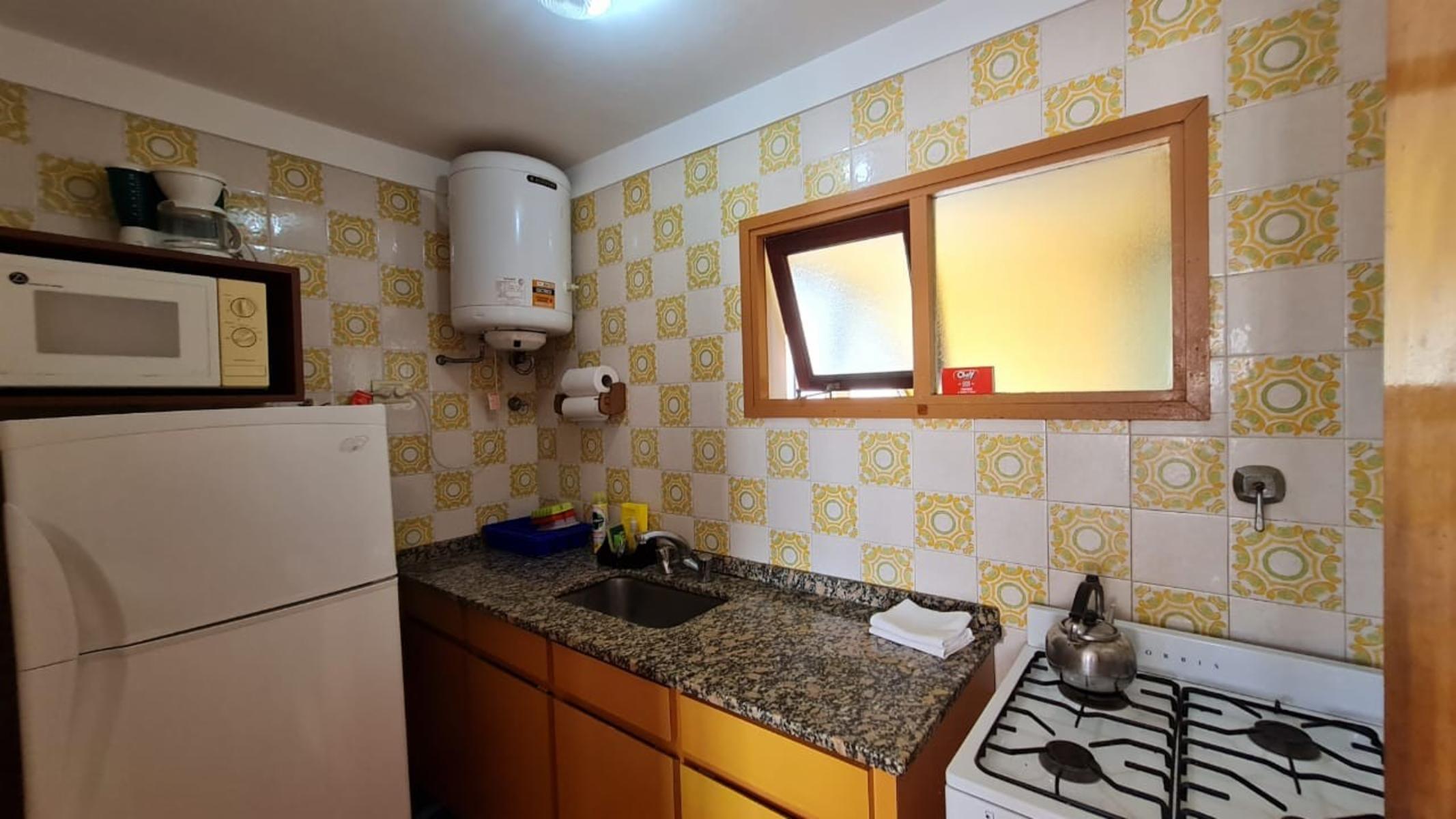 Dpto 2 amb a 2 cuadras de la playa - Edificio ARPON VII - Villa Gesell centro — foto 4