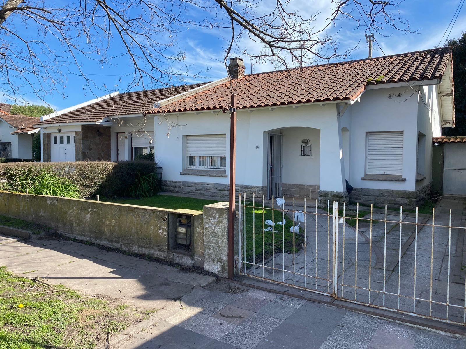 Encantadora Casa de 2 dormitorios en Venta en Mar del Plata: Ideal para Vivienda Permanente