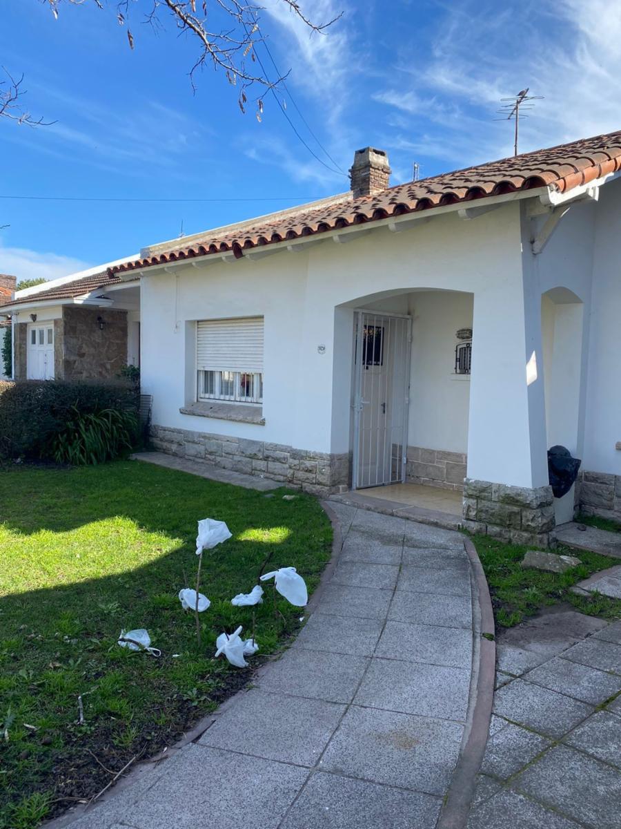 Encantadora Casa de 2 dormitorios en Venta en Mar del Plata: Ideal para Vivienda Permanente — foto 2