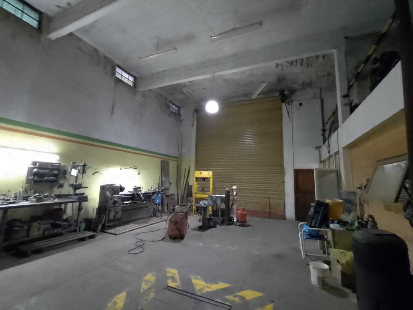 EN VENTA LOCAL COMERCIAL EN EXCELENTE UBICACION — foto 6