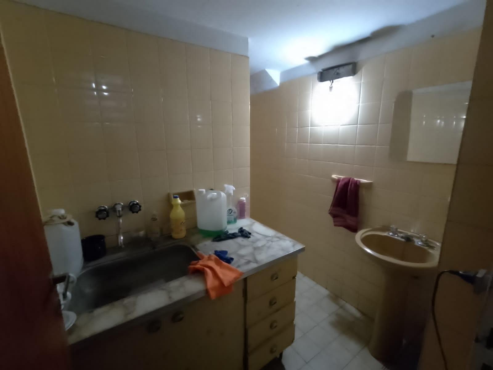 EN VENTA LOCAL COMERCIAL EN EXCELENTE UBICACION — foto 9
