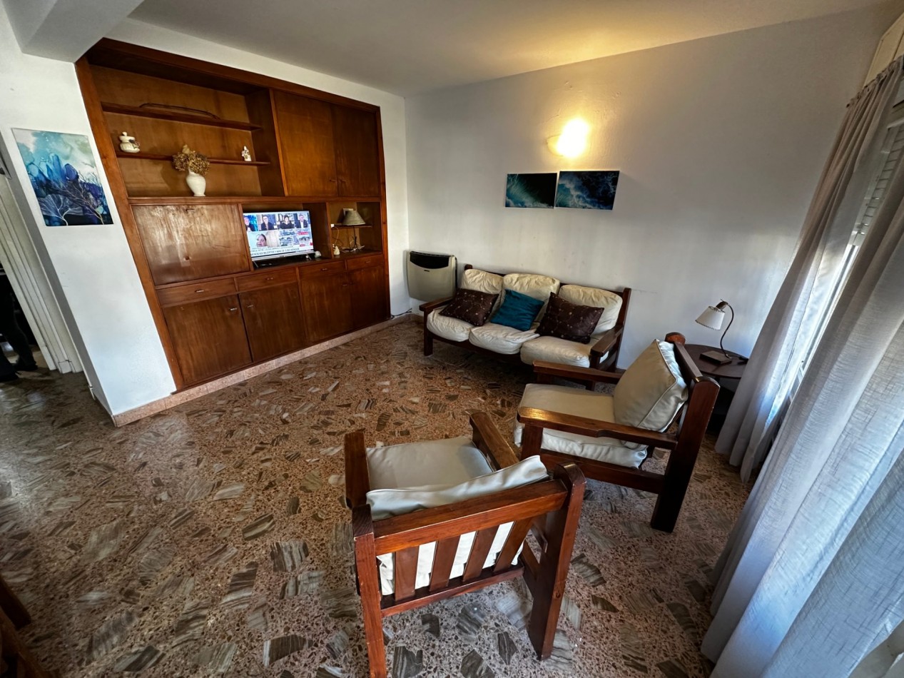 Duplex de 4 ambientes en venta con gas natural - Av. 7 e/104 y 105 - Villa Gesell - 11