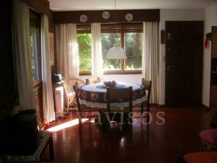Unidad 6 : Dto tipo duplex en Alquiler Pinamar, jardín pariilla a 6 cuadras de la playa . — foto 2