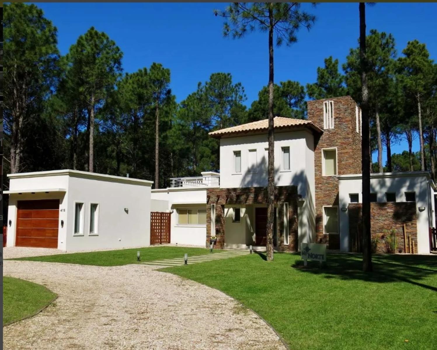 Excelente Casa a estrenar Pinamar Norte-La frontera a 2 cuadras del mar . Pinamar, Buenos Aires