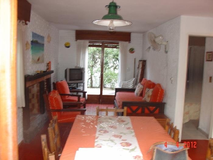 Unidad 3 : Dto t/duplex 2 amb. Pinamar Zona Golf 6 cuadras de la playa Balneario Ufo Point — foto 4