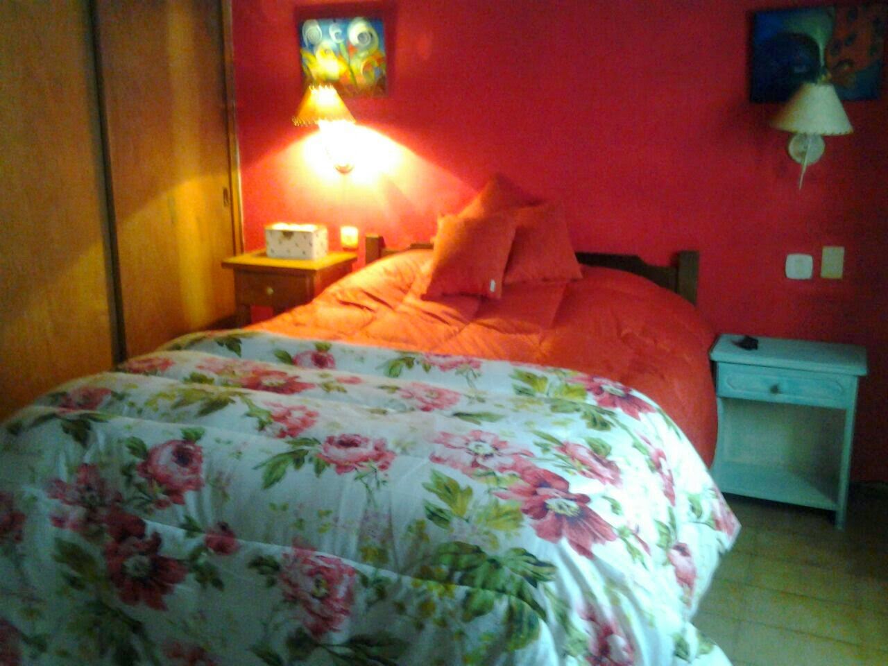 Chalet Zona Golf muy amplia 5 habitaciones a 4 cuadras de la playa en Alquiler Pinamar, — foto 8