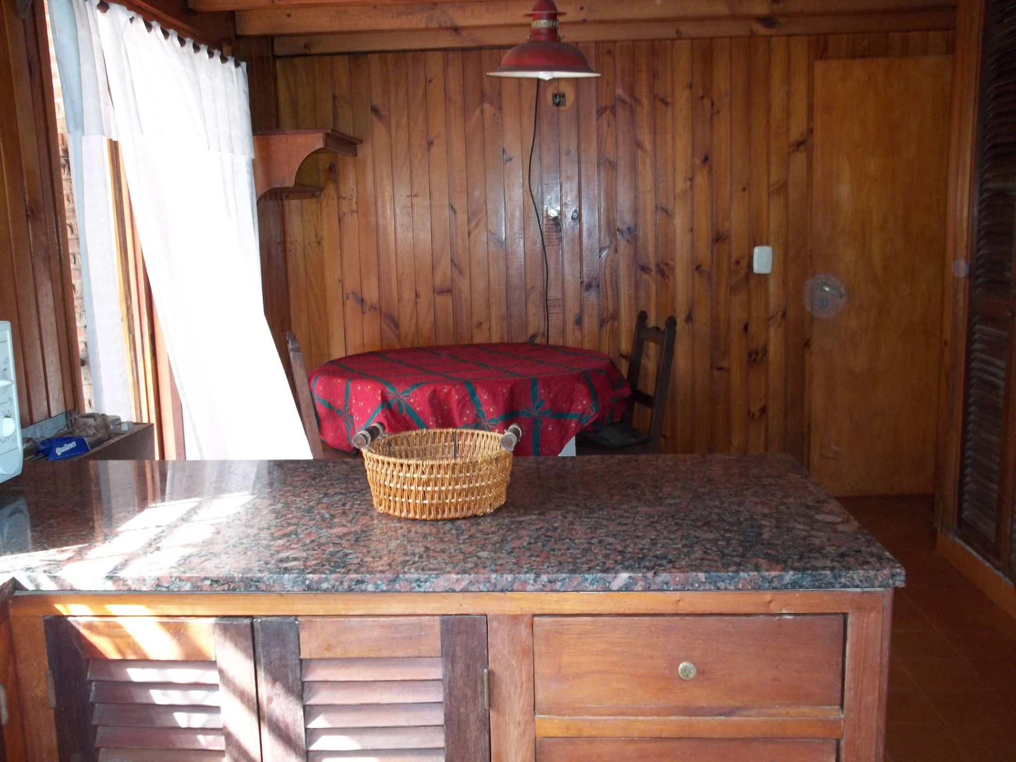 Chalet Zona Golf muy amplia 5 habitaciones a 4 cuadras de la playa en Alquiler Pinamar, — foto 13