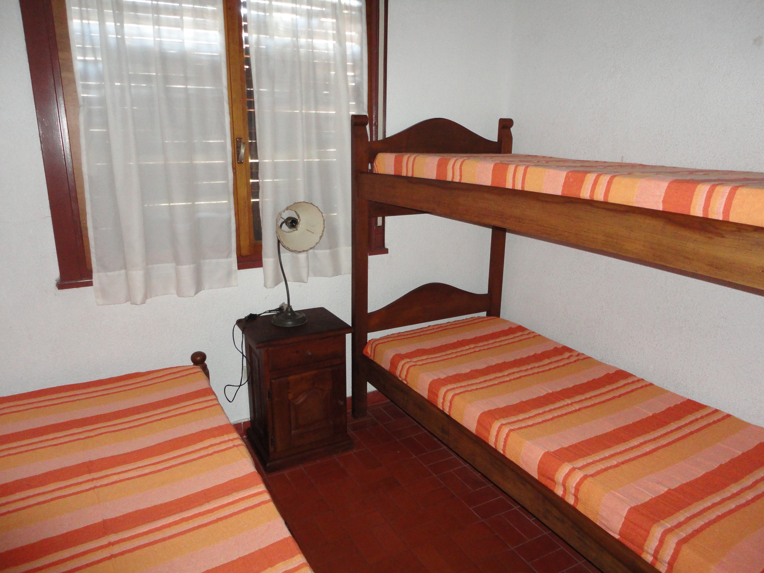 Unidad 12 : Dto t/duplex 3 amb. Pinamar Zona Golf 6 cuadras de la playa Balneario Ufo Poin — foto 7