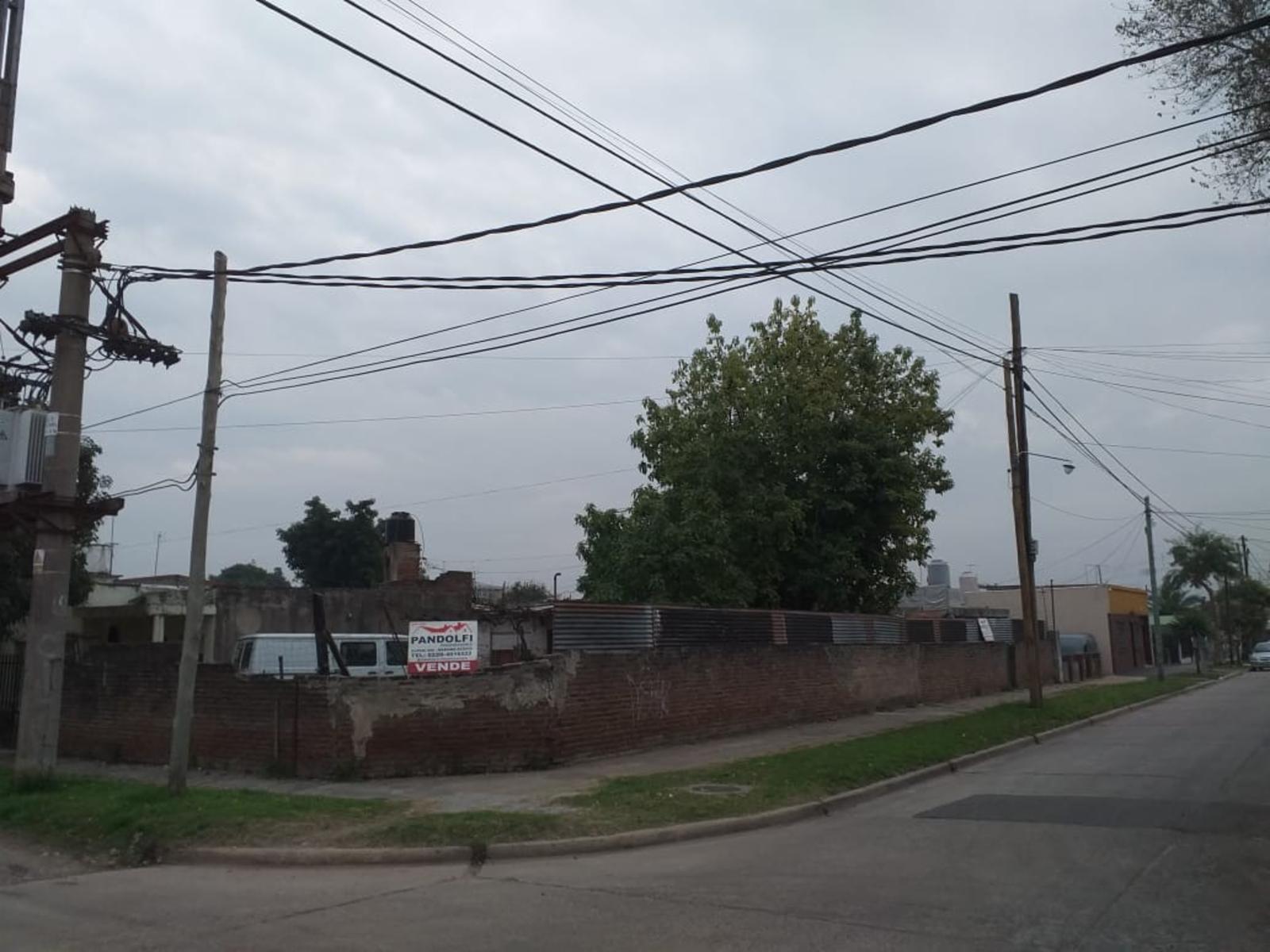 LOTE SOBRE HEROES DE FOURNIER Y RAWSON ES ESQUINA 19,50 METROS X 10 METROS CON ESCRITURA HAY OTRO LOTE LINDERO DISPONIBLE DE 10 METROS X 20 METROS SE VENDEN JUNTOS O POR SEPARADO — foto 7