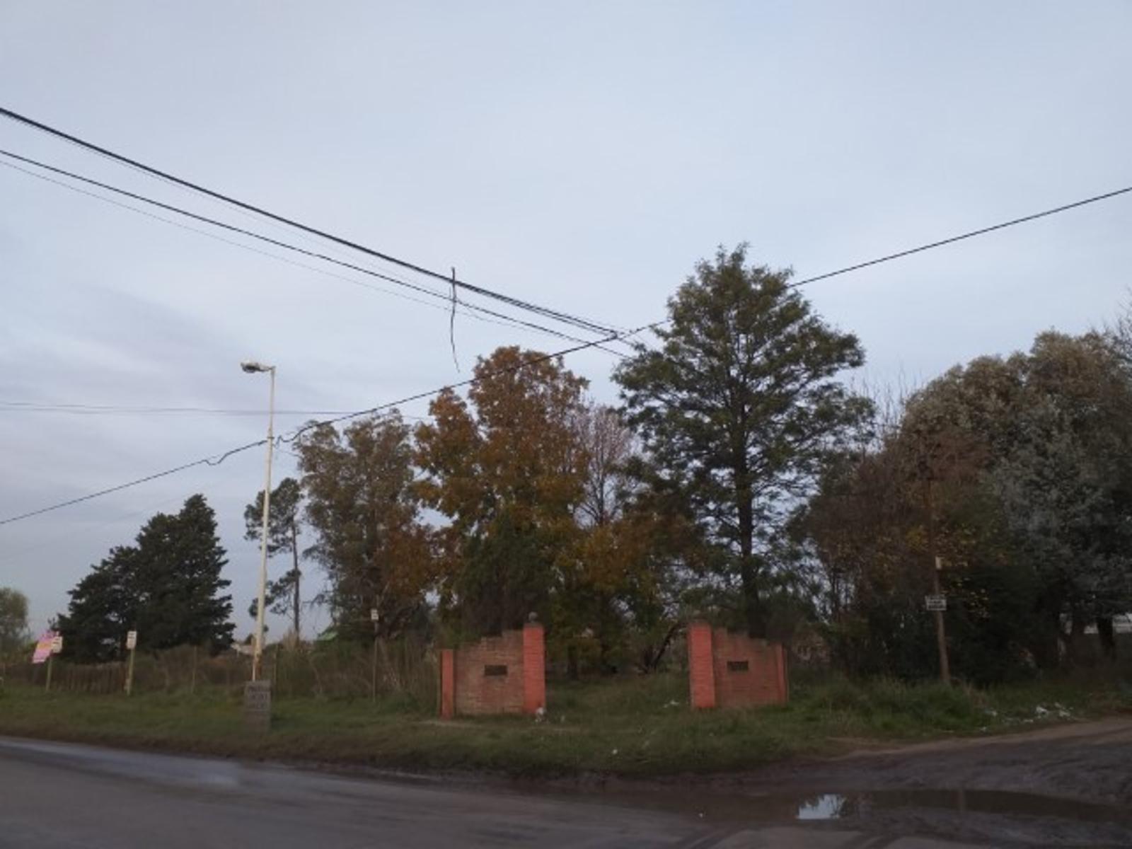 EXCELENTE FRACCION DE CASI 5000 M2 EN AVDA CORRIENTES (EX RUTA 24) Y DAVILA GENERAL RODRIGUEZ SOBRE ASFALTO A METROS DE RUTA 7 Y PROXIMO AL ACCESO OESTE. — foto 5